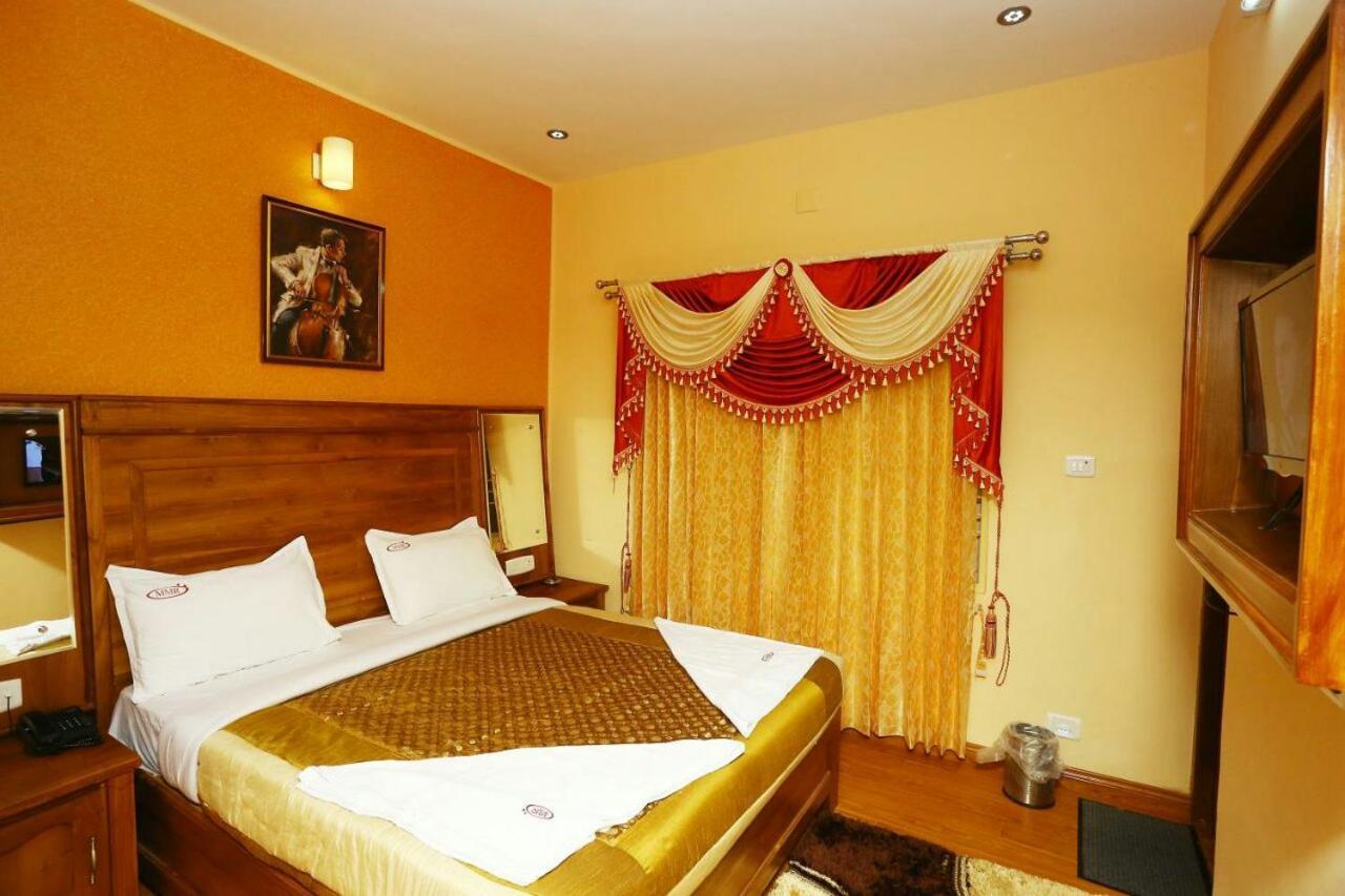 Mmr Holiday Inn Ooty Exterior foto